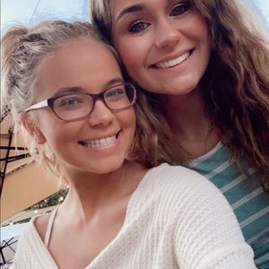 Meet your Posher, Macala